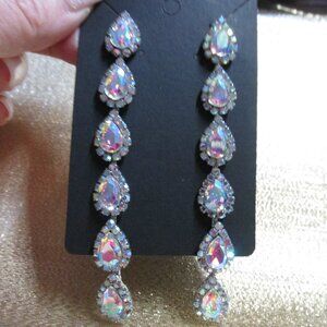 Vintage Fashionable Aurora Borealis Crystal Tear Drop Pierced Earrings